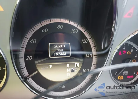 2012 Mercedes-Benz E 350 4Matic из США, поврежденный, VIN WDDHF8JB0CA617046